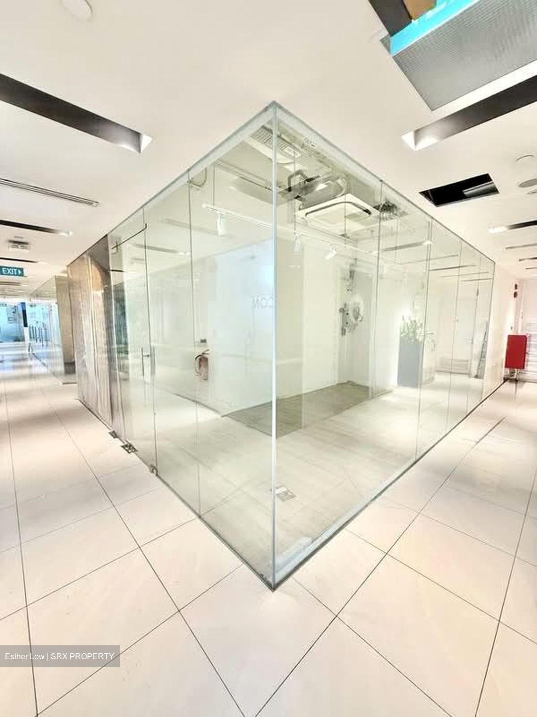 Oxley Tower (D1), Retail #569582351